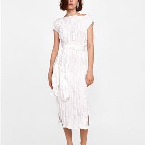 Zara crinkled side slit midi dress midi dress S